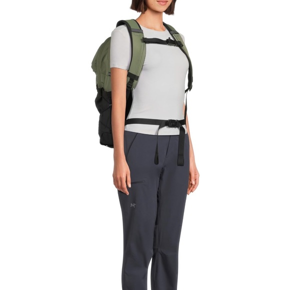 NWT The North Face Borealis Backpack - Picture 5 of 6